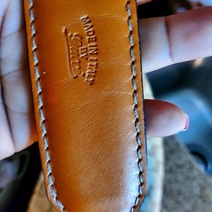 Brand new never carried Gucci shoulder bag Heritage